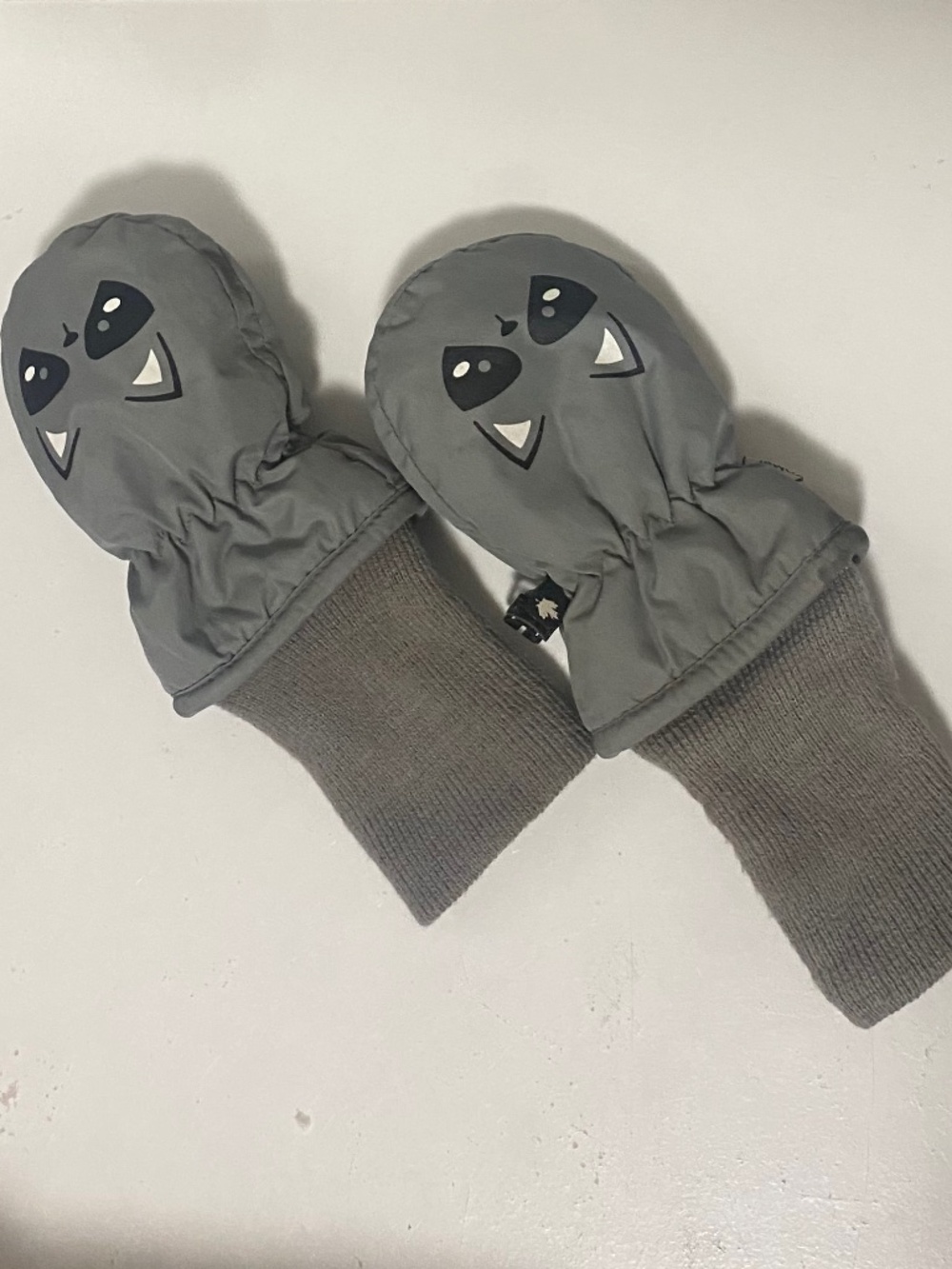 Kombi Mitts 💛2 for 10💛